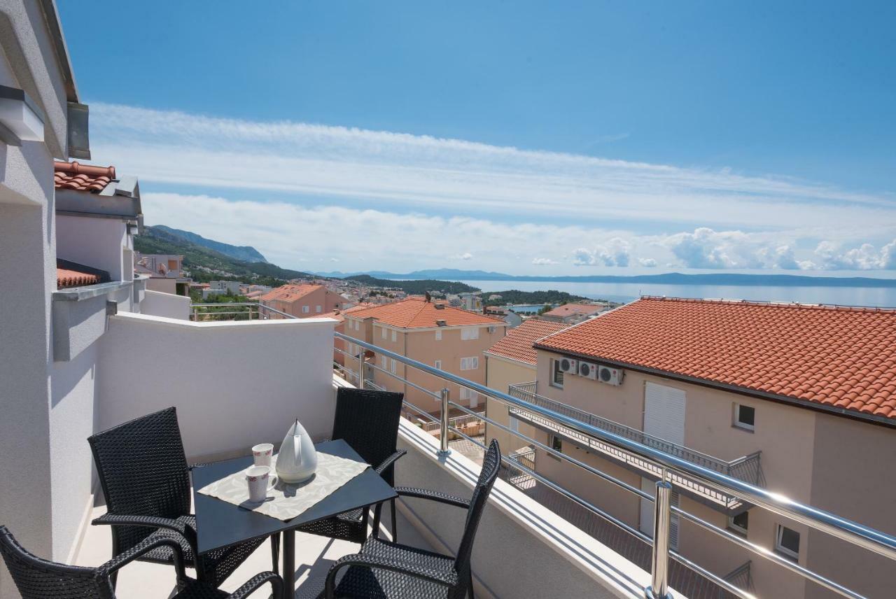 Apartmani Vujcic Makarska Ngoại thất bức ảnh