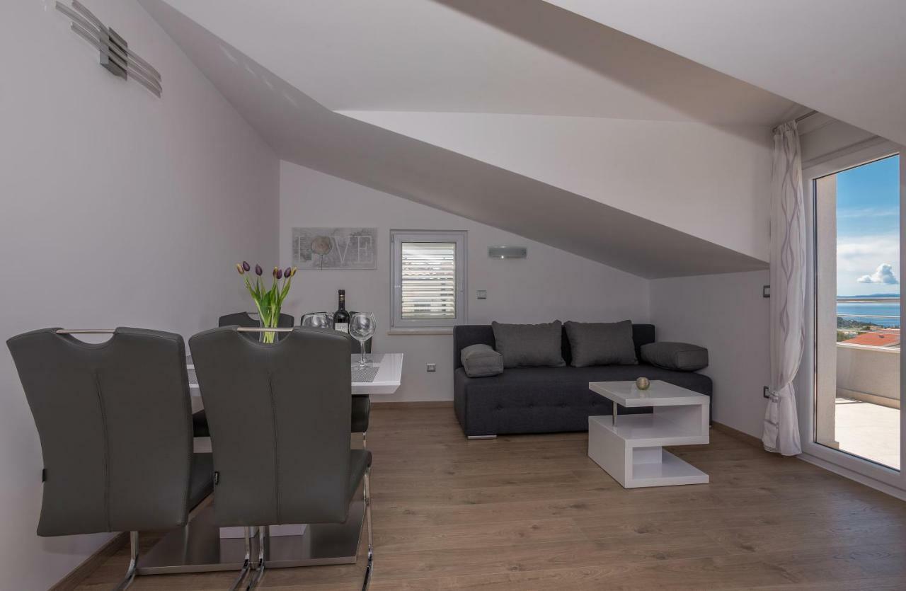 Apartmani Vujcic Makarska Ngoại thất bức ảnh