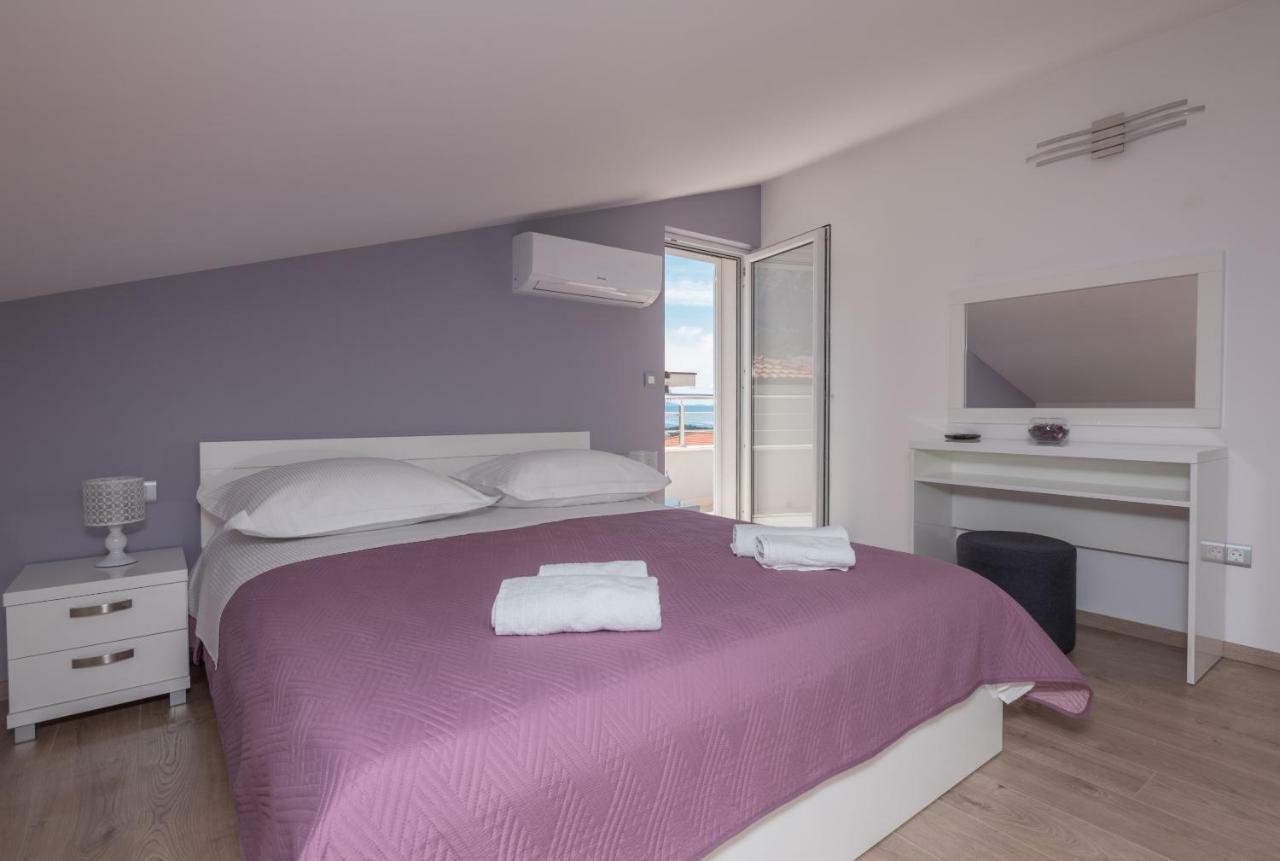 Apartmani Vujcic Makarska Ngoại thất bức ảnh